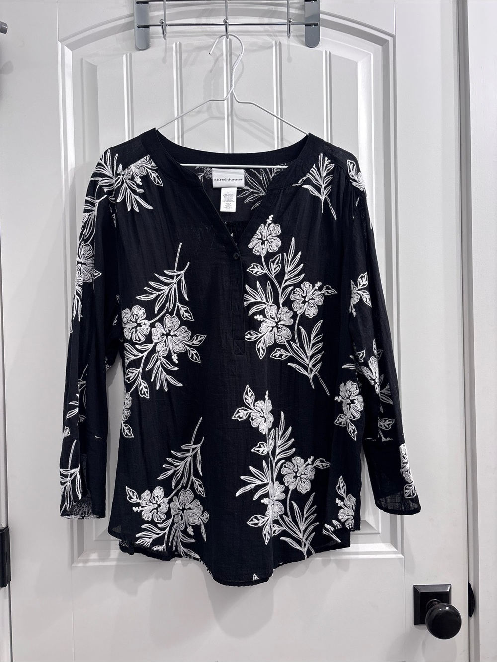 Alfred Dunner Black Tunic with White Floral Print